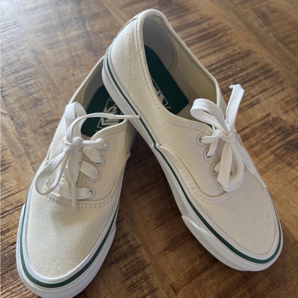 NWOT Vans Museum of Peace & Quiet x OG Authentic LX 'Marshmallow' Size 6.5